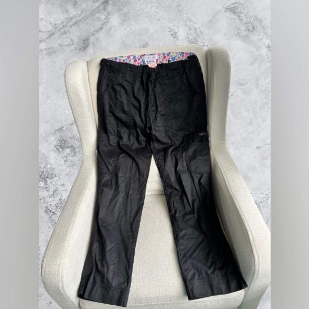 Scrubs pants